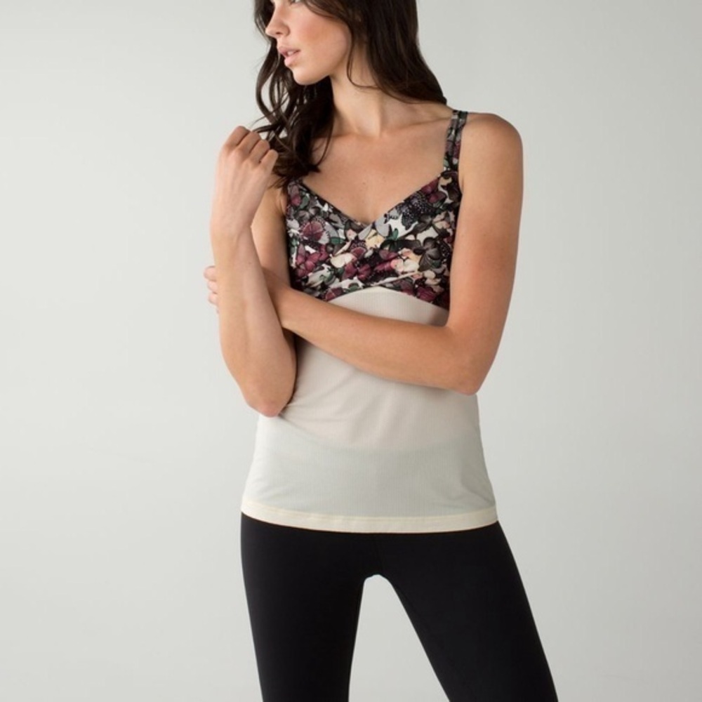 NWT Lululemon wrap it butterfly tank top
